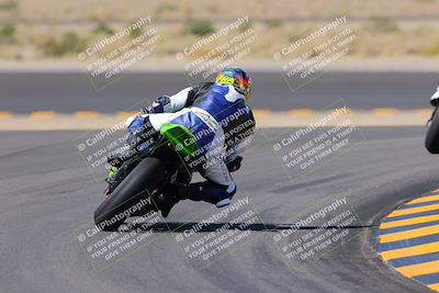 media/Oct-08-2022-SoCal Trackdays (Sat) [[1fc3beec89]]/Turn 11 Backside (1145am)/